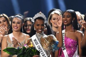 Zozibini Tunzi Miss Universe 2019 เตรียม เตรียบพบเจอ